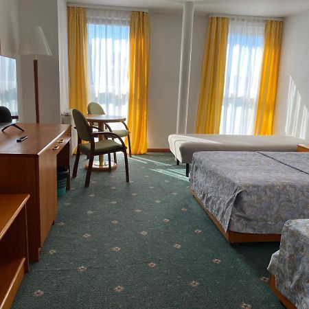 Hotel Elekt Czaplinek Extérieur photo