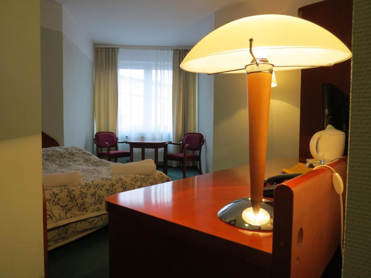 Hotel Elekt Czaplinek Extérieur photo